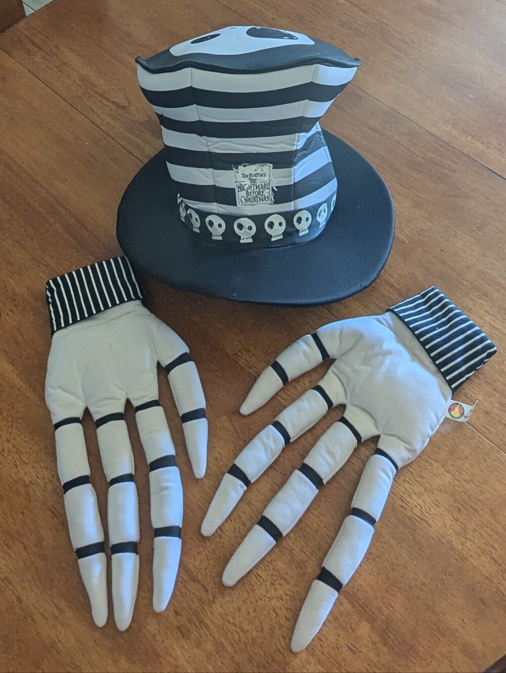 Disney Parks Nightmare Before Christmas Jack Skellington Hat & Skeleton Hands Se